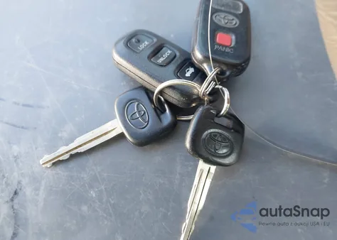 2003 Toyota Camry Le из США, поврежденный, VIN 4T1BE32K83U133852